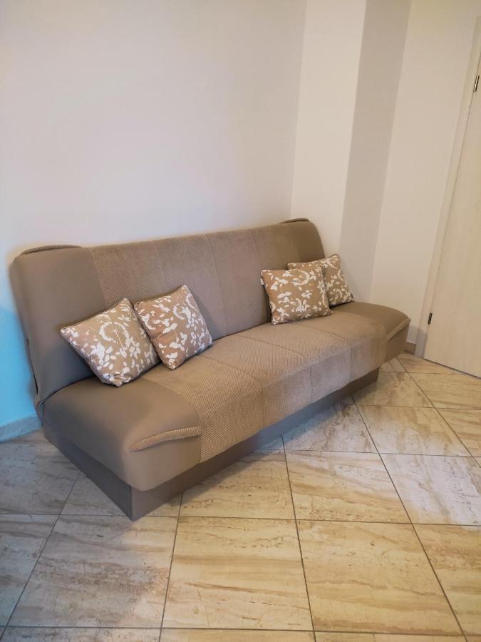 Three Lions Apartment Number 2 Πούλα Εξωτερικό φωτογραφία