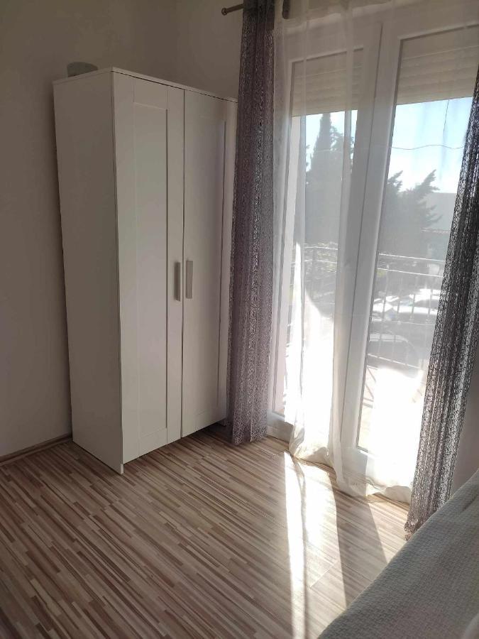 Three Lions Apartment Number 2 Πούλα Εξωτερικό φωτογραφία